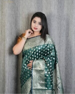 Alternative view of গর্জিয়াস সফ্ট সিল্ক কাতান শাড়ি ব্লাউজ পিস সহ।