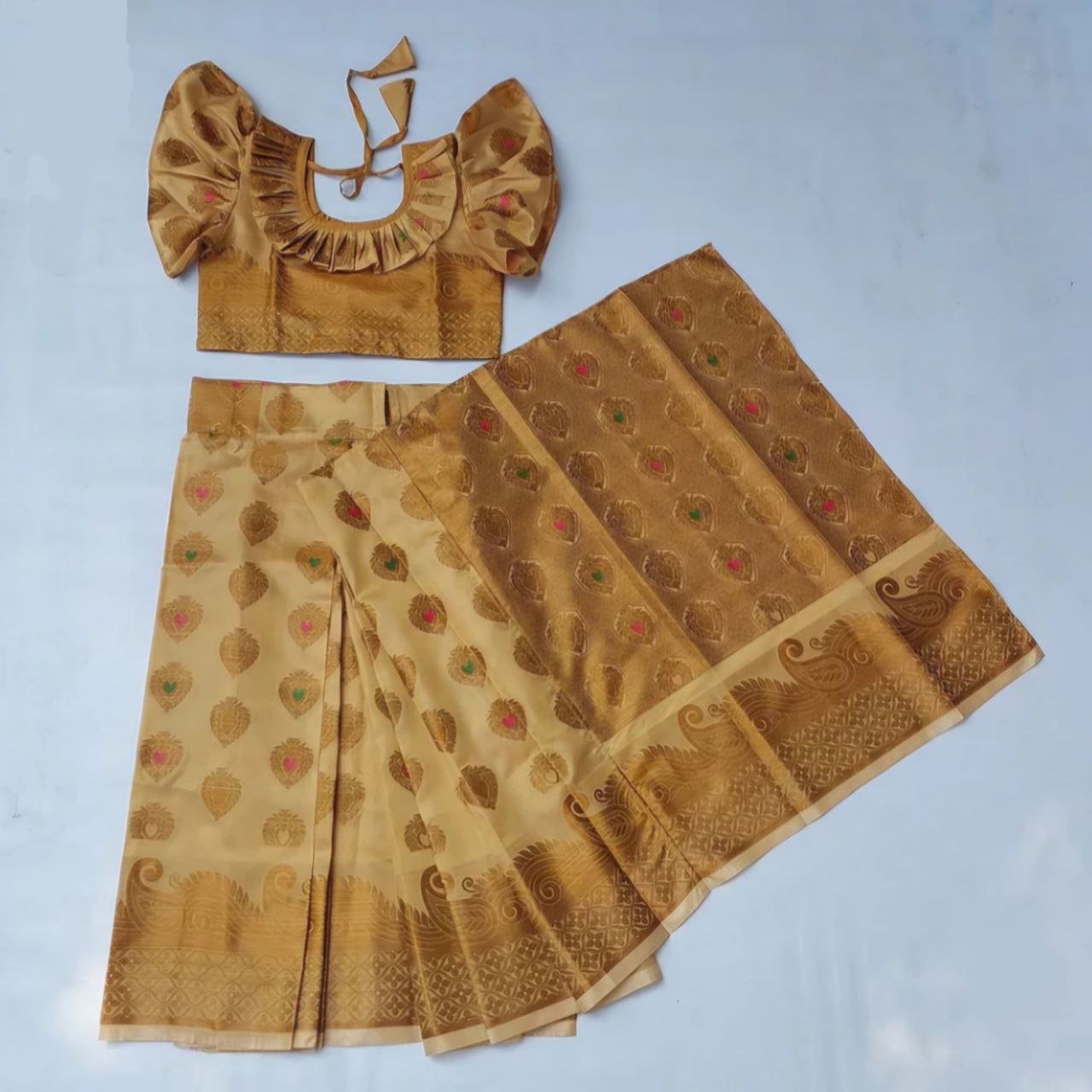 বাচ্চাদের গোল্ডেন সফট কাতান রেডি শাড়ি