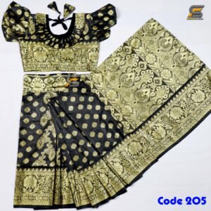 বাচ্চাদের কালো লতা সফট কাতান রেডি শাড়ি।